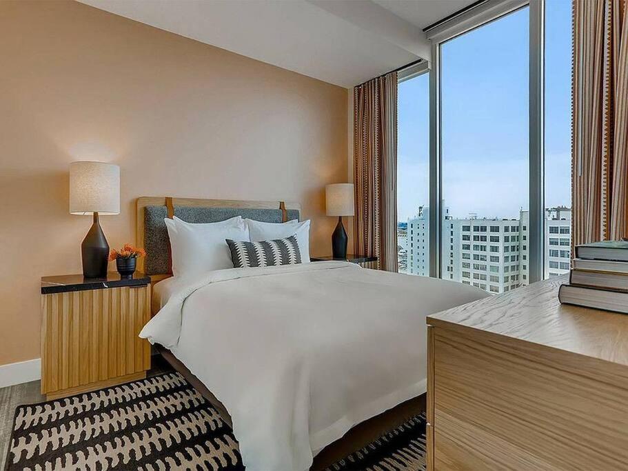 Top Floor High Rise 3 Bed Dtla Skyscraper Penthouse لوس أنجلوس المظهر الخارجي الصورة